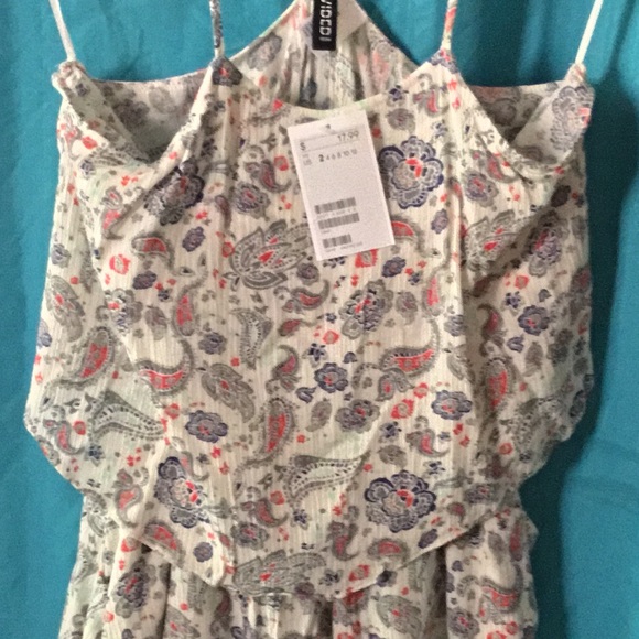 Romper - Picture 4 of 4